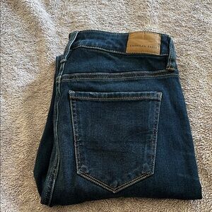 American Eagle Dark Wash “THE DREAM JEAN” Denim Jeans